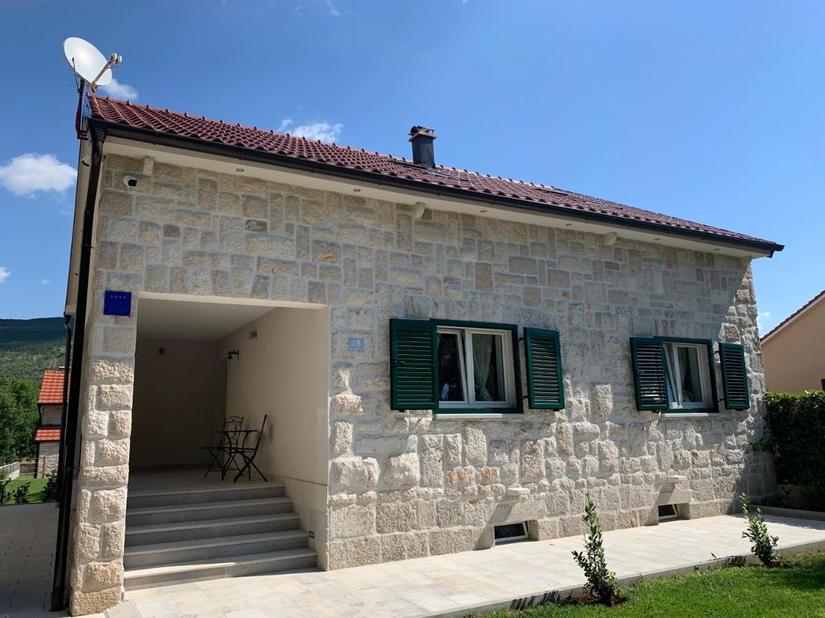 فيلا Kameni Dvori Donji Proložac المظهر الخارجي الصورة